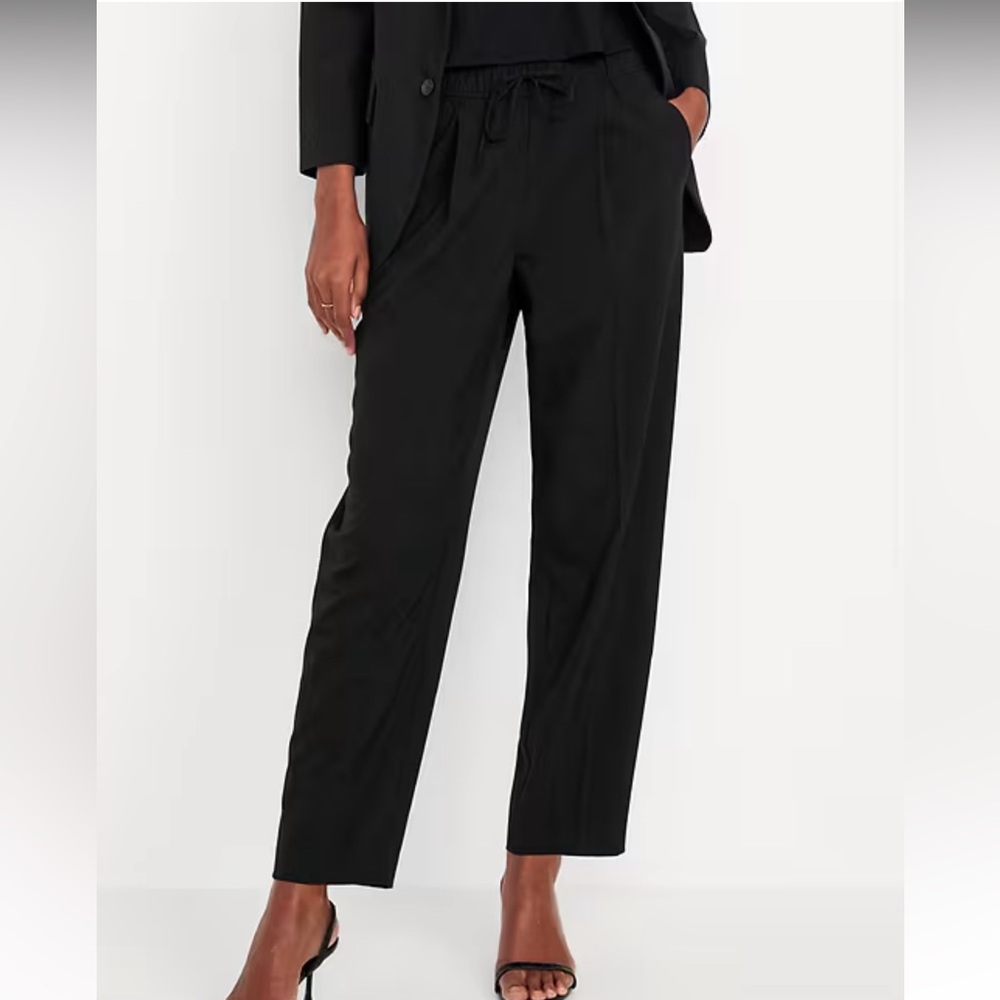 Pull-on pants